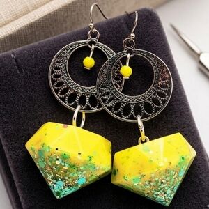 Beautiful Summer Time Yellow Blue Sparkle Confettii Diamond Drop Resin Earrings